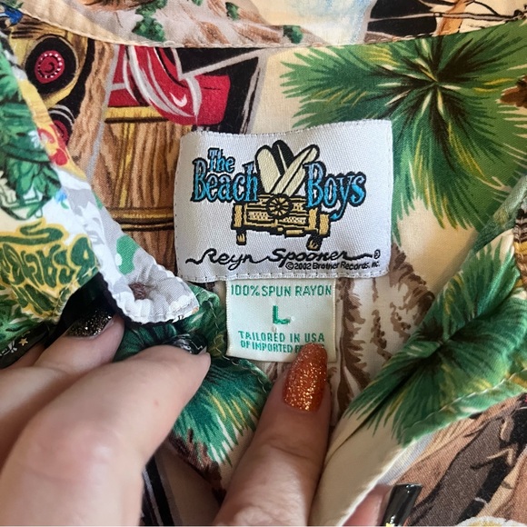 The Beach Boys X Reyn Spooner vacation tropical button up shirt - Picture 2 of 10